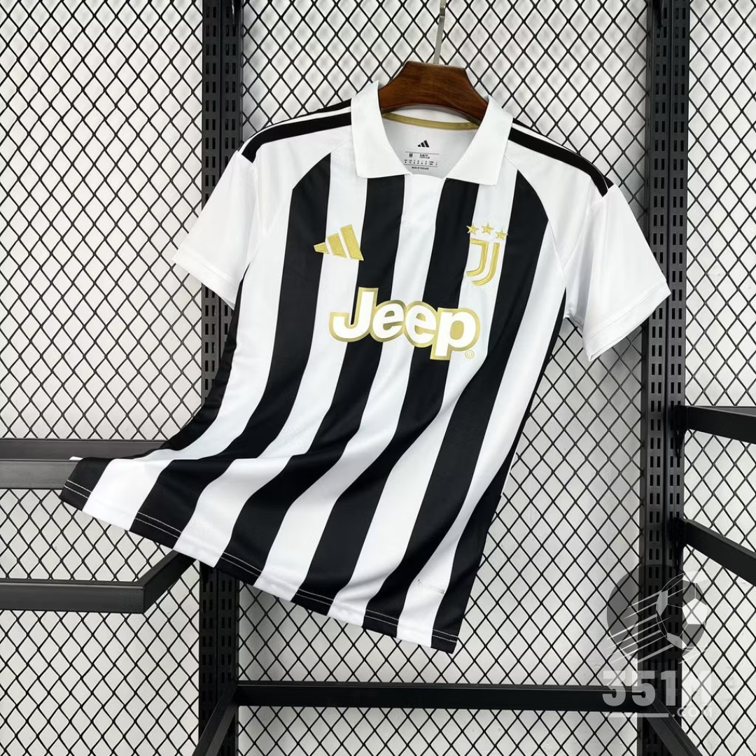 Maillot Juventus Domicile – Saison 2026 / 2027