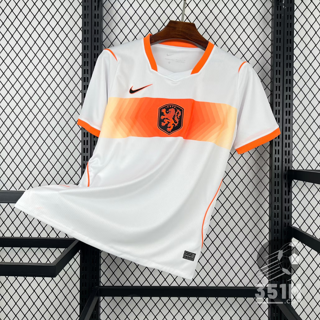 Maillot Pays-Bas Extérieur – Coupe du Monde 2026 / 2027 (Édition Oranje Alternate)