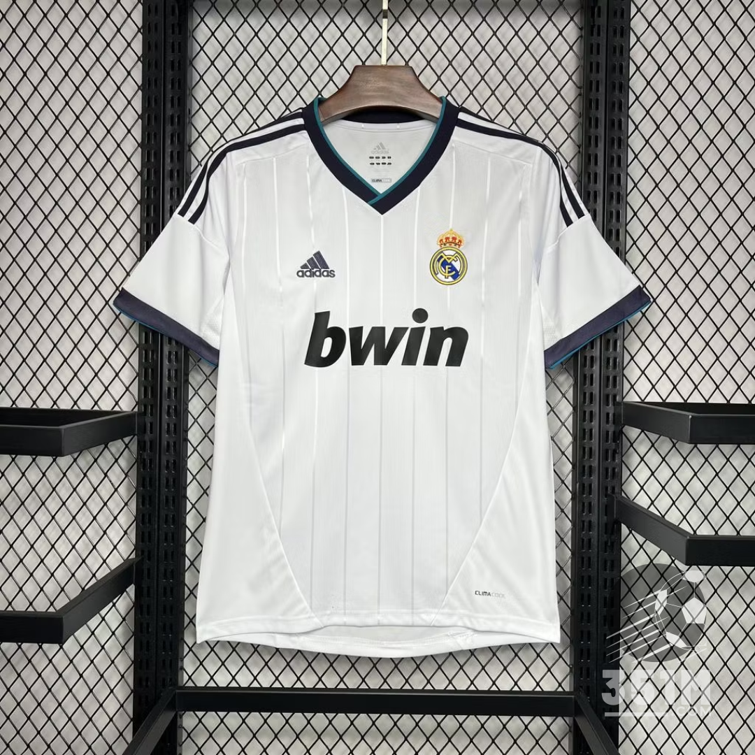 Maillot Rétro Real Madrid Domicile – Saison 2012 / 2013