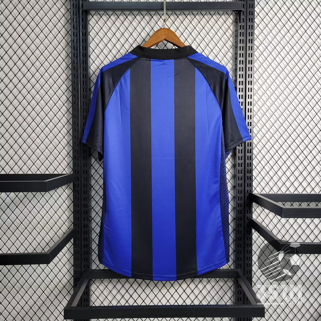 Maillot Rétro Inter Milan – Saison 2001 / 2002