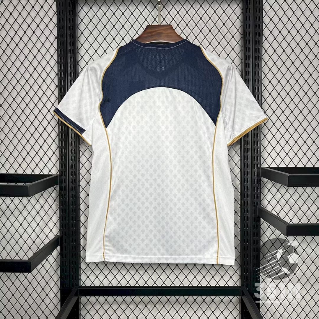 Maillot Rétro Portugal – Saison 2004 / 2005