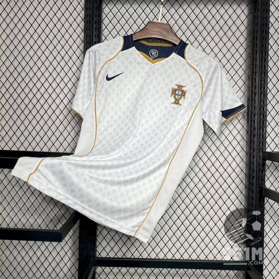 Maillot Rétro Portugal – Saison 2004 / 2005